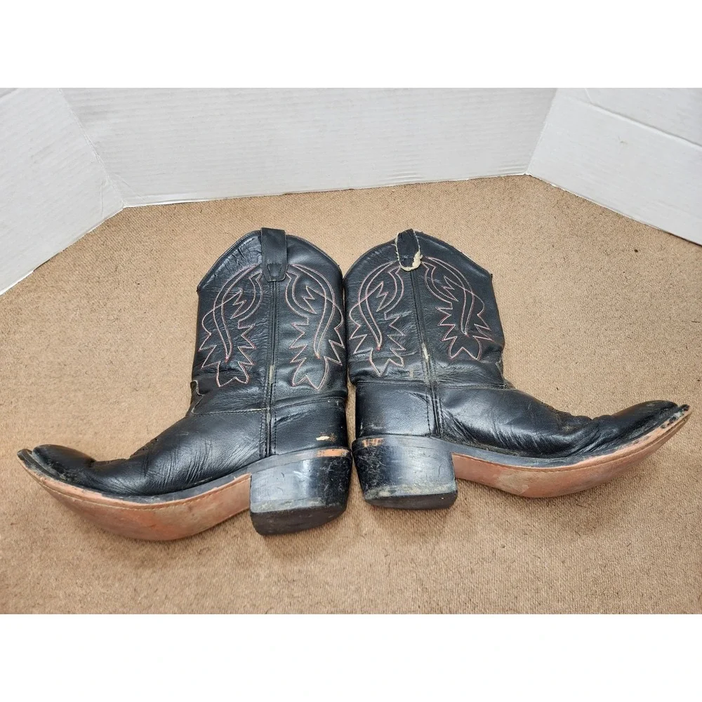 Old West product pair